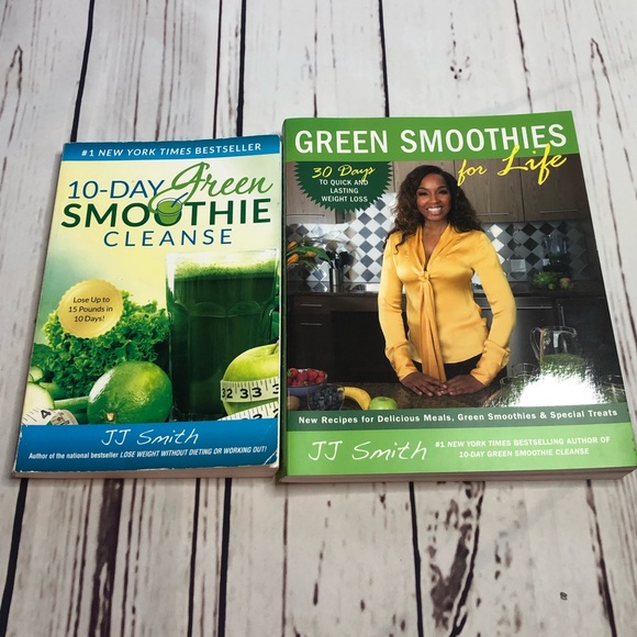 Green Smoothie Books - Picture 1 of 5
